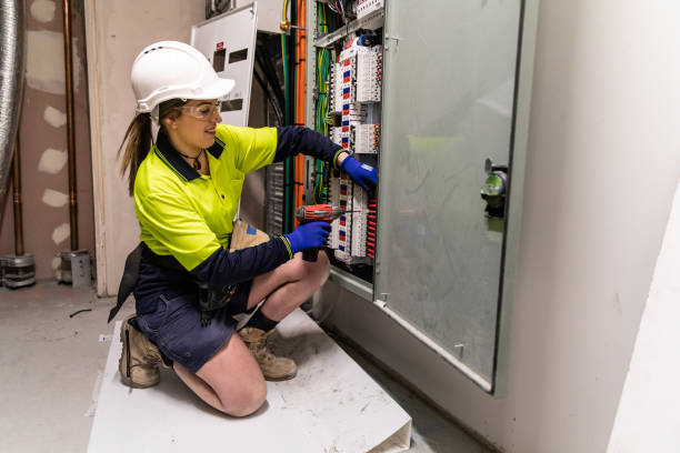 Best Emergency Electrical Repair  in North New Hyde Park, NY